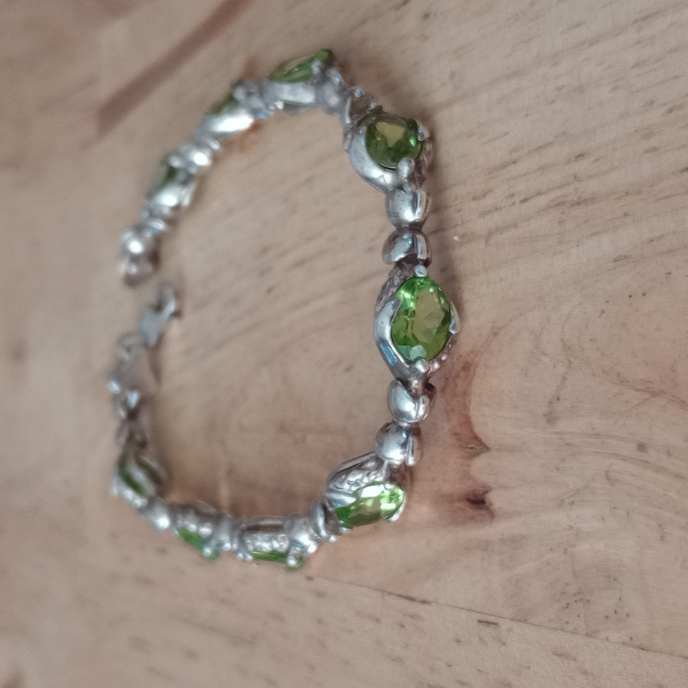 AUGUST BIRTHSTONE!                Peridot silver tennis bracelet